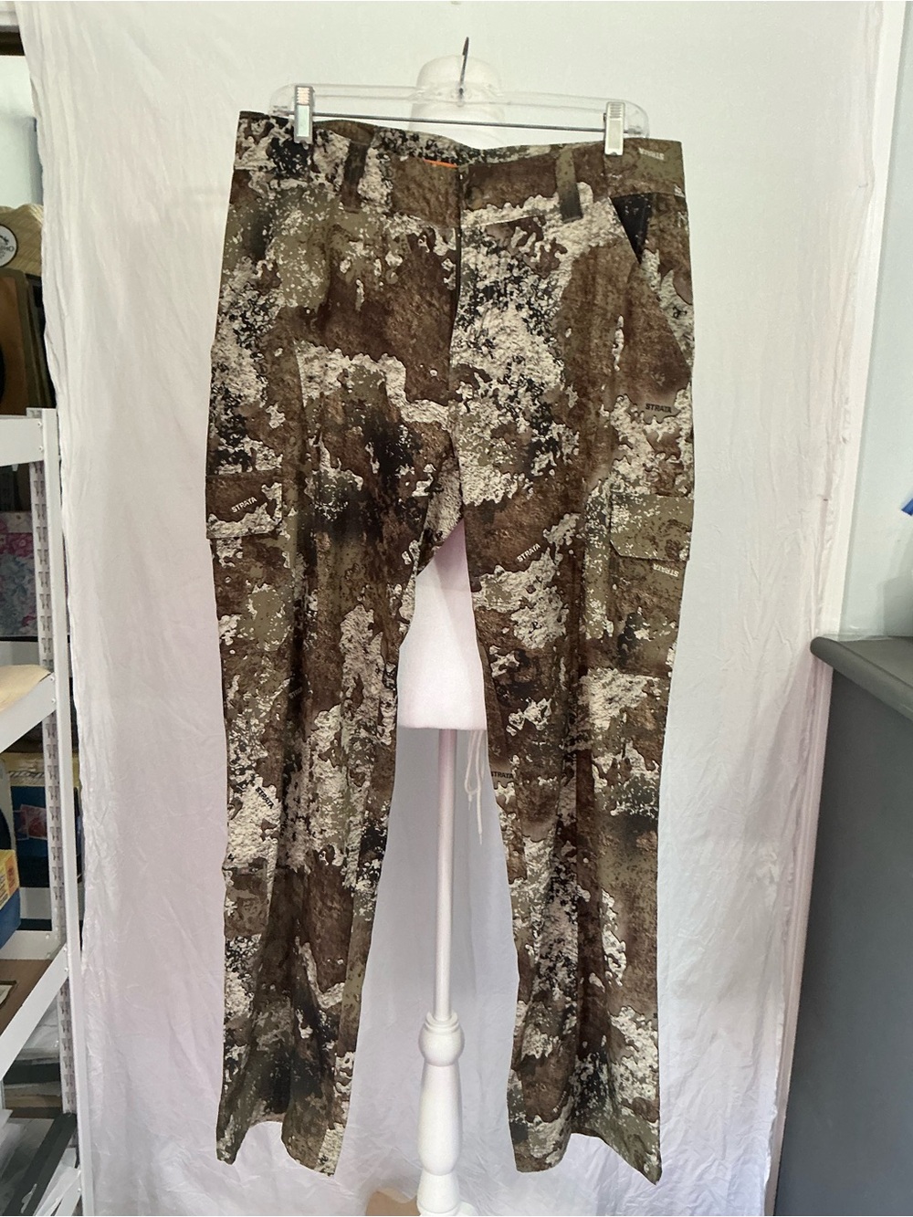 Wide Leg Women's Cargo Pants in Brown Camouflage